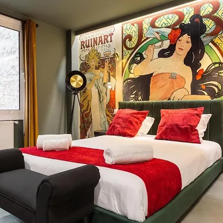 Arc De Triomphe Romantic Jacuzzi Emeraude * Parigi