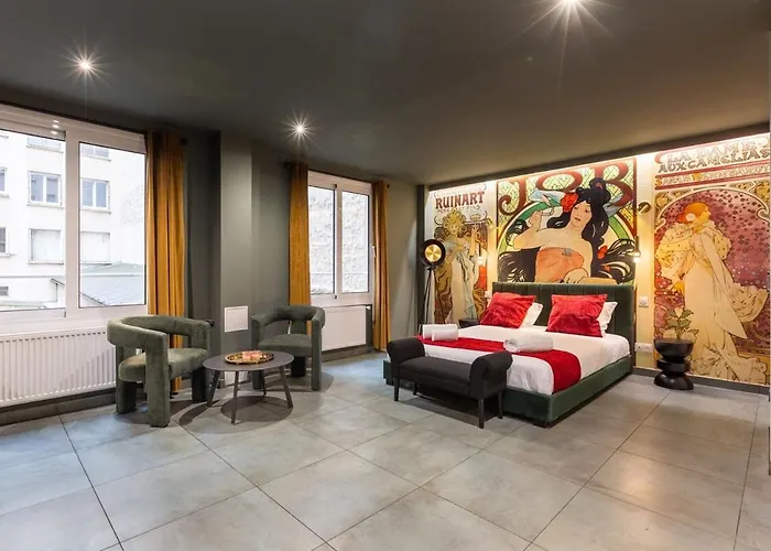 Daire Arc De Triomphe Romantic Jacuzzi Emeraude